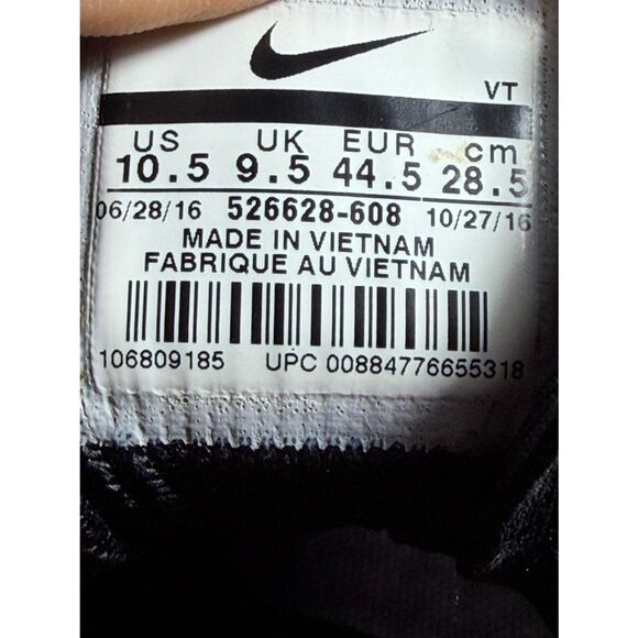 Nike Men’s Flyknit Racer - Red and Black size 10.5 main image 5